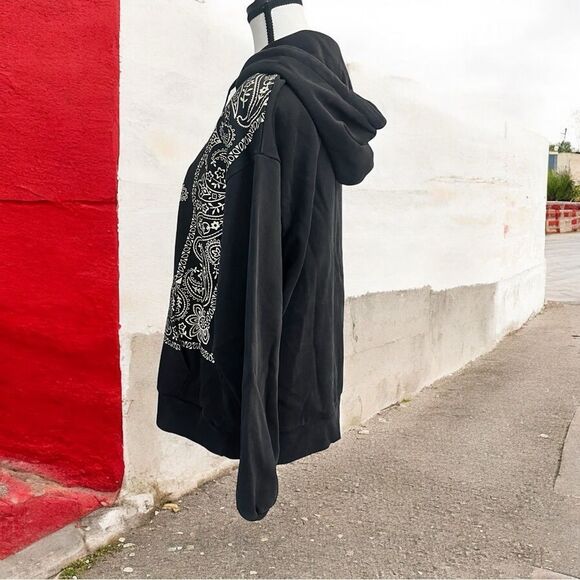 Profound Men's So Far So Good Regular-Fit Bandana-print Hoodie - Black - Size - Picture 2 of 14